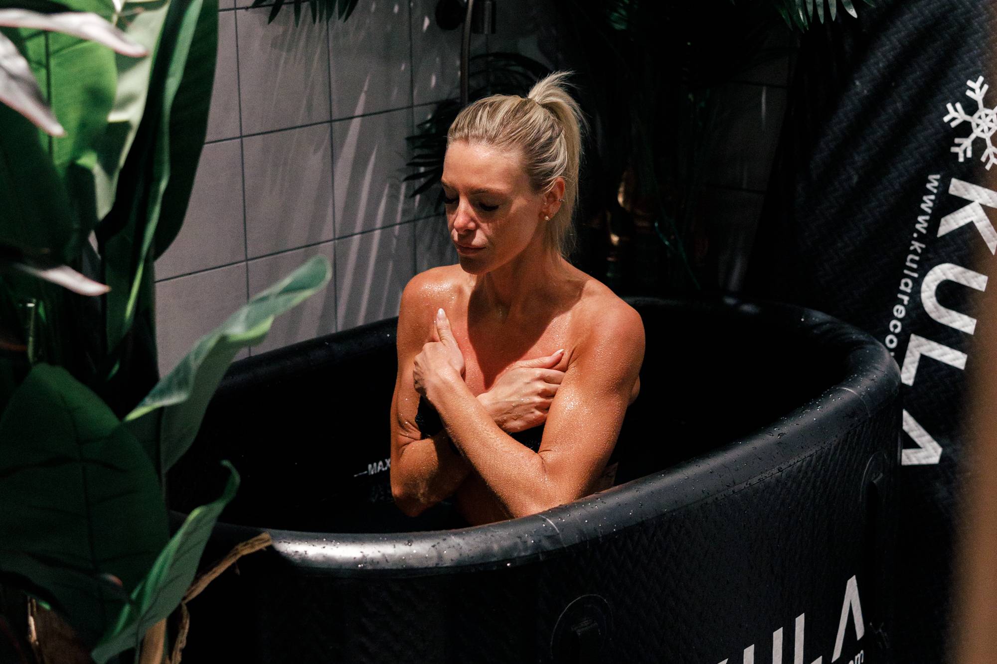 From Stress to Serenity: The Mental Health Benefits of Cold Plunge Therapy