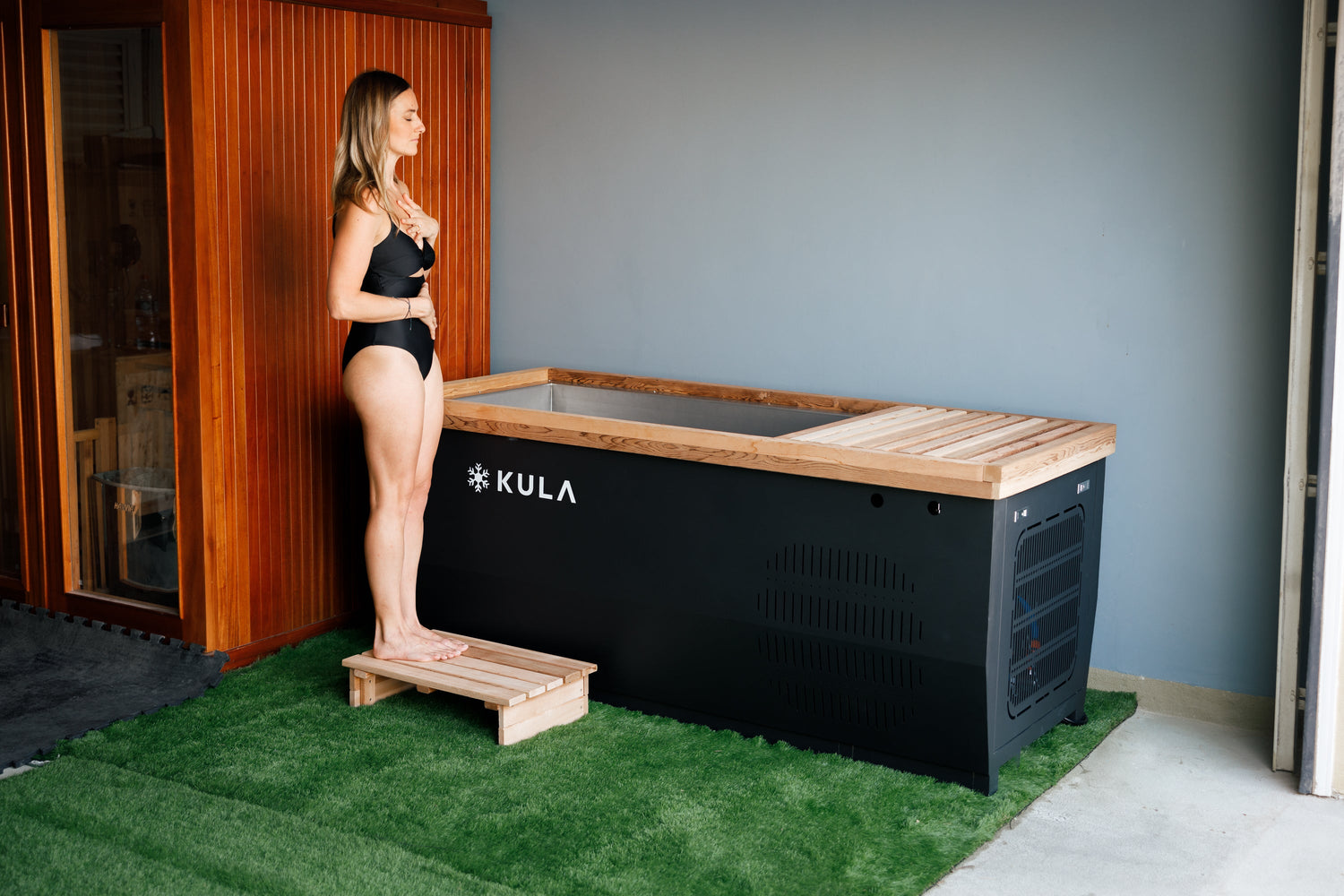 10 Reasons Why Cold Plunge Therapy is a Must-Have in Every Dubai Gym