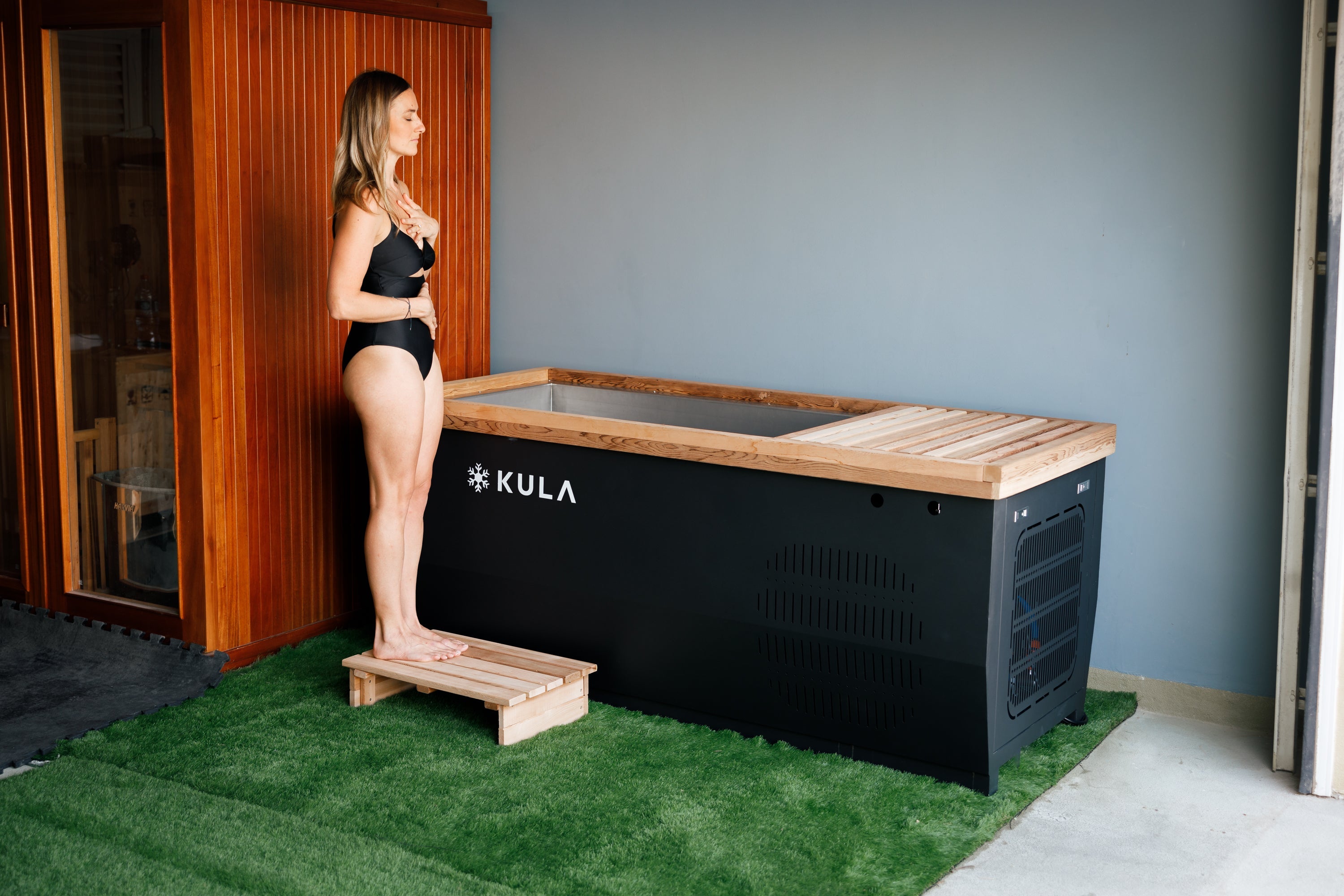 10 Reasons Why Cold Plunge Therapy is a Must-Have in Every Dubai Gym
