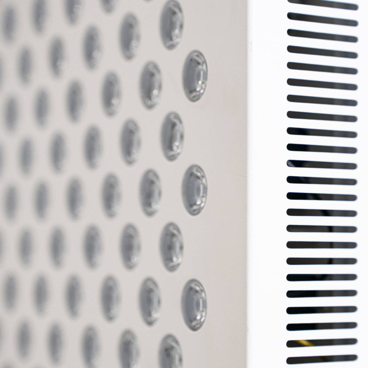 KULA THRYV Red Light Panel