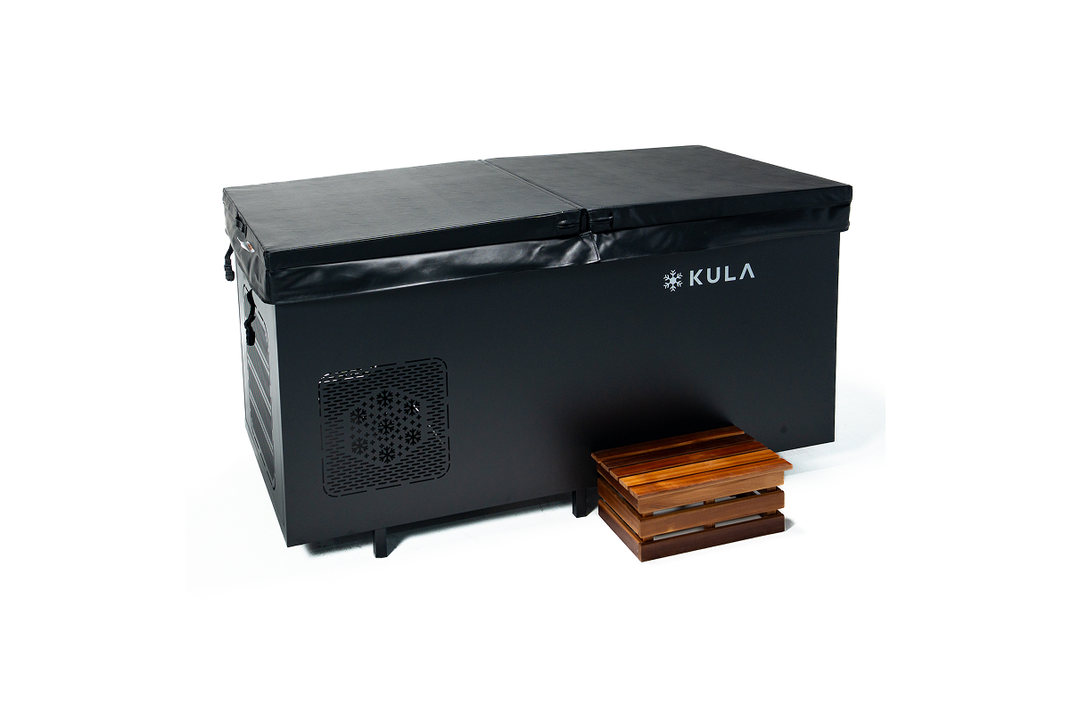 حوض لوكس للغطس البارد