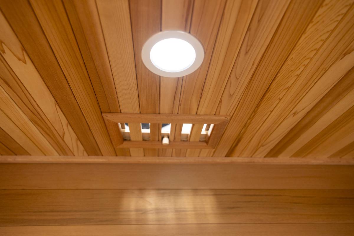 TRADITIONAL WOODEN SAUNA